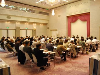 （1）第1回理事会及び総会・茶話会・講演会の開催