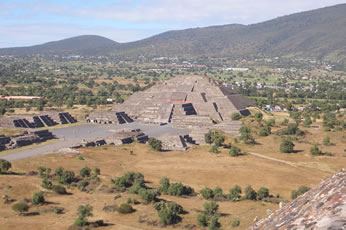 テオティワカン遺跡（Teotihuacan）